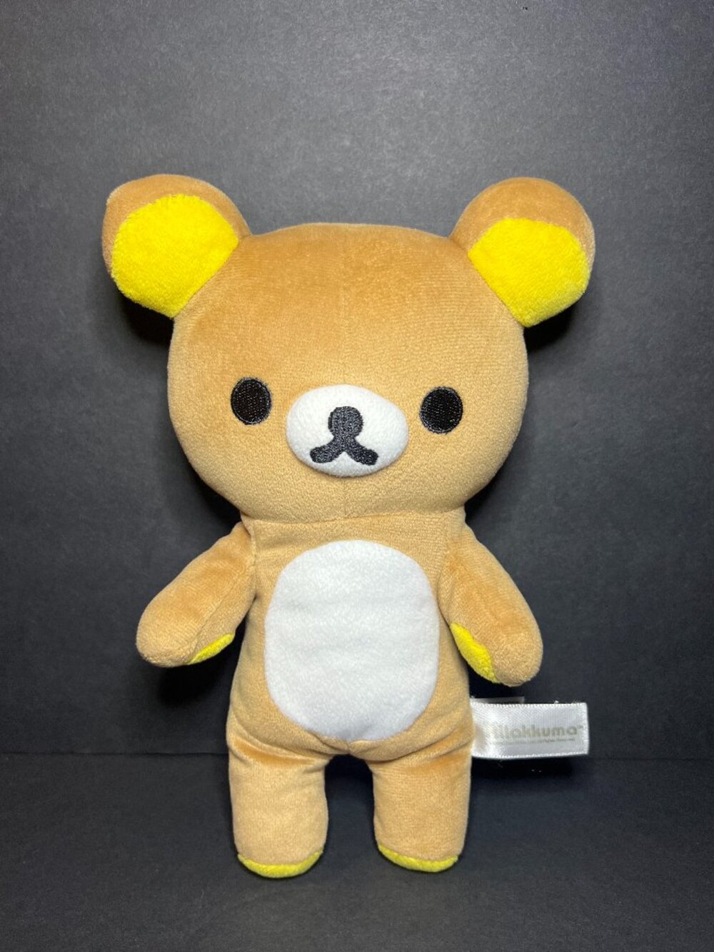 2018 Rilakkuma San-X Co. Tan Plush Stuffed Teddy Bear w/ Back Zipper Pocket 9"